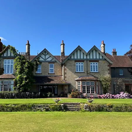 Дом отдыха Bank House Longtown, Ideal Group With Swimming Pool & Hot Tub