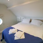 Semesterbostad Bank House Longtown, Ideal Group With Swimming Pool & Hot Tub