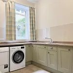 Bank House Longtown, Ideal Group With Swimming Pool & Hot Tub *
