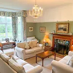 Bank House Longtown, Ideal Group With Swimming Pool & Hot Tub *