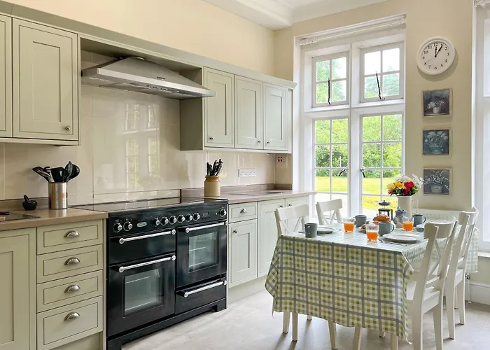 Feriehus Bank House Longtown, Ideal Group With Swimming Pool & Hot Tub Longtown (Cumbria)