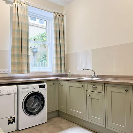 Bank House Longtown, Ideal Group With Swimming Pool & Hot Tub *